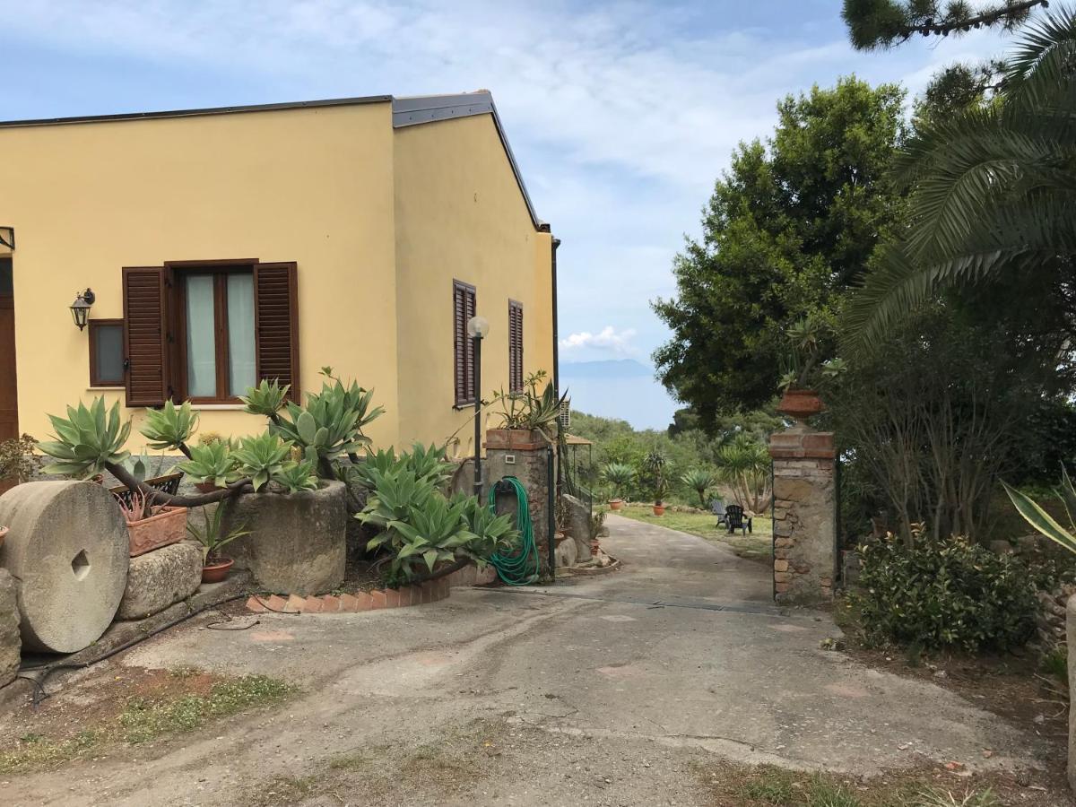 A Casa Di Peppino Villa Greco Tindari Exteriér fotografie