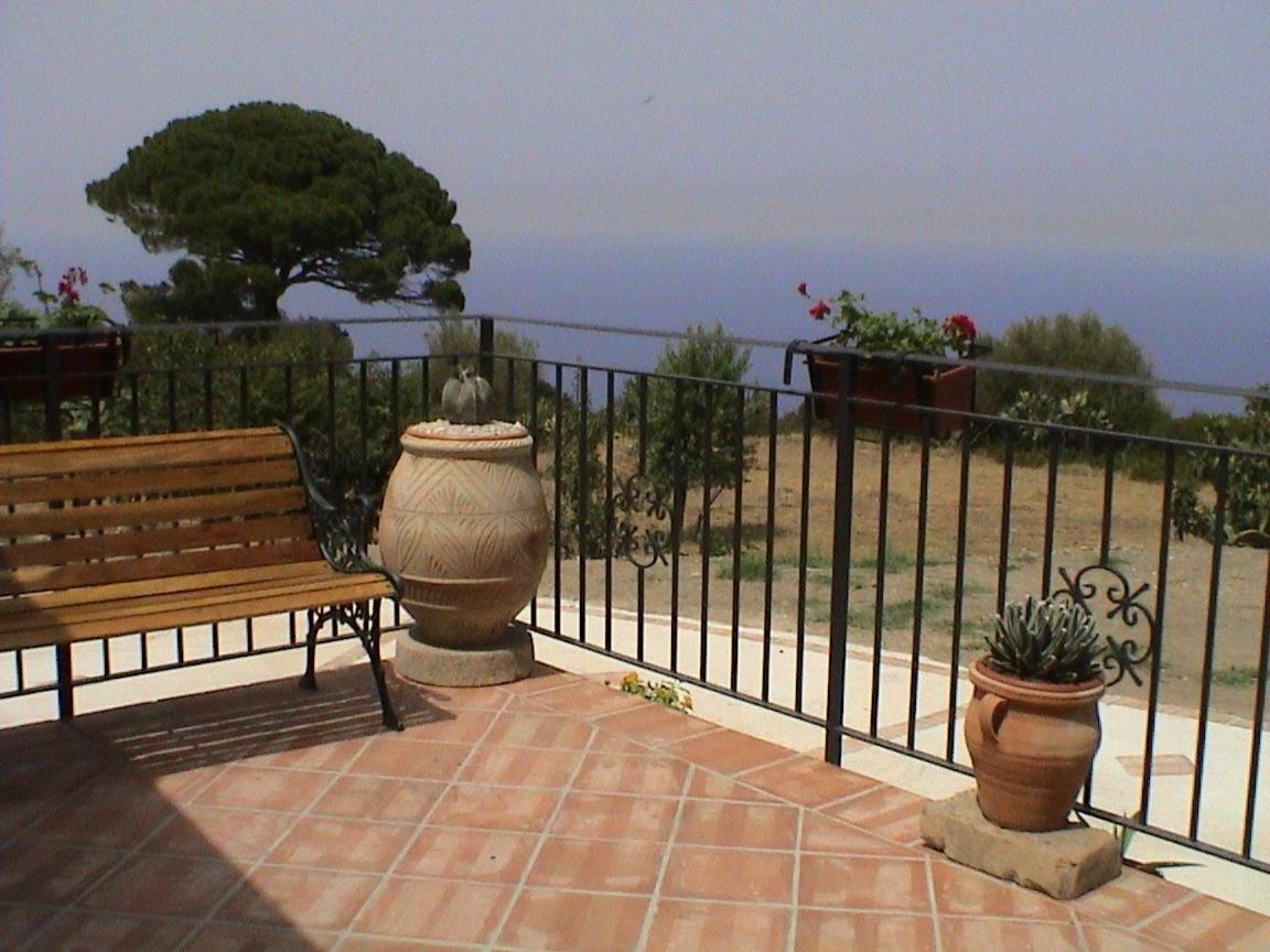 A Casa Di Peppino Villa Greco Tindari Exteriér fotografie